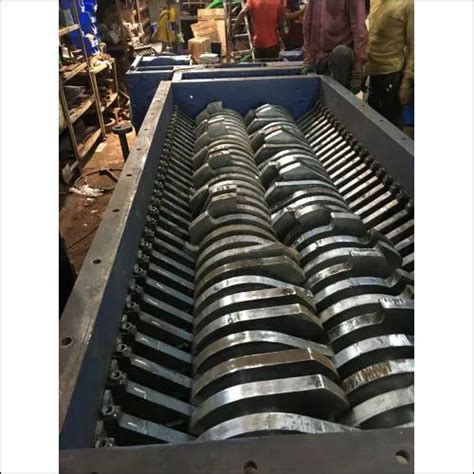 BuyHeavy Duty Engine Shredder Machine in Maharashtra,Heavy Duty Engine Shredder Machine Manufacturer