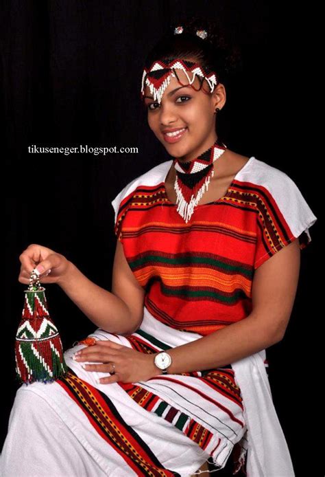 Tikuse Neger: Ethiopian Traditional Dress