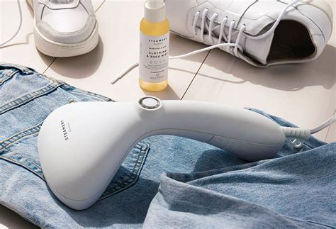 9 Best Clothes Steamers: Anti-Wrinkle Garment Steamers