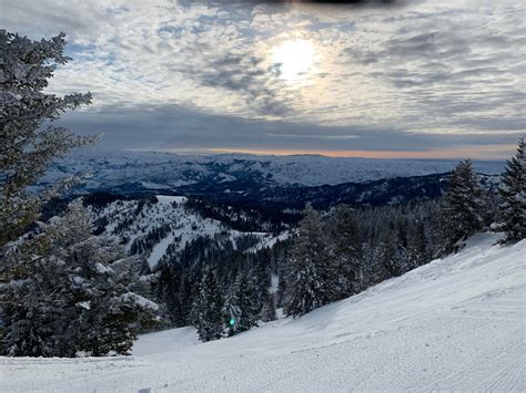 Backside of Bogus Basin, Boise, Idaho : r/skiing