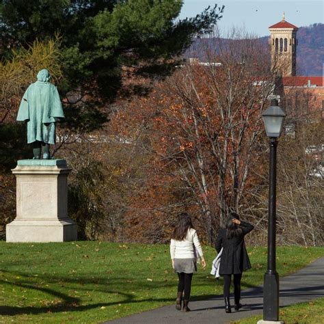 Amherst College Cancels Legacy Admissions