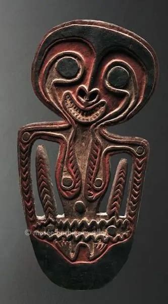 Papua New Guinea Carving - new guinea tribal arts