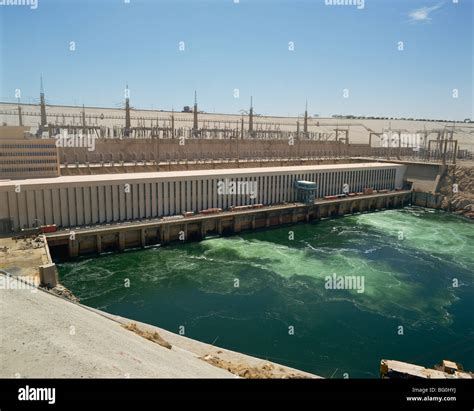 Aswan Dam, Aswan, Egypt, North Africa, Africa Stock Photo - Alamy