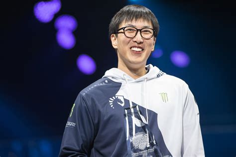 Doublelift featured on Forbes' 30 Under 30 in both the celebrity and ...