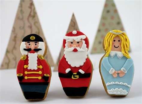 Bubble and Sweet: Nutcracker nesting doll Christmas Cookie