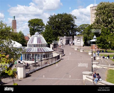 Norwich castle gardens hi-res stock photography and images - Alamy