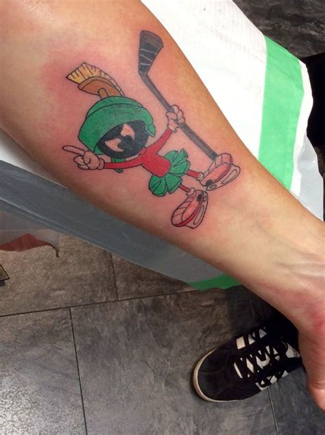 Pin by Melissa Aikens on Tattoos | Marvin the martian, Tattoos, Marvin