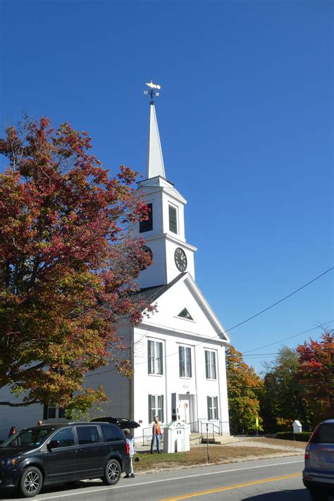 Nutfield Genealogy: Chester, New Hampshire Meetinghouse circa 1773 - Weathervane Wednesday