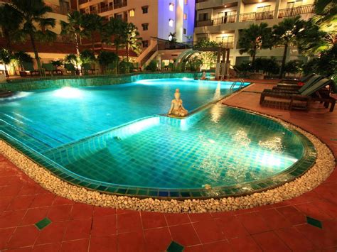 Best Price on Mind Resort in Pattaya + Reviews!