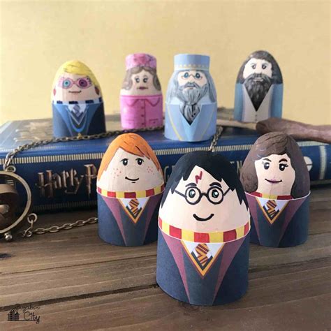 Harry Potter Easter Eggs | AllFreeHolidayCrafts.com