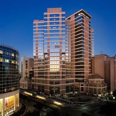 University of Texas MD Anderson Cancer Center Alkek Tower Expansion | HKS Architects