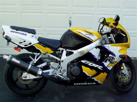 CBR900RR Honda Sport Bikes, Honda Motorcycles, Honda Fireblade, Honda ...