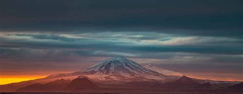 Hekla Volcano - the Gateway to Hell - Iceland Travel Guide