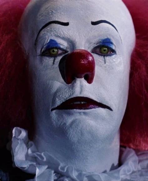 Pennywise the Dancing Clown! | Pennywise the dancing clown, Horror movie icons, Horror movie art