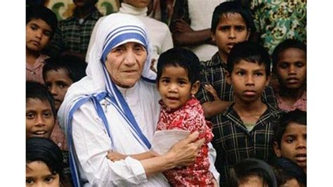 Mother Teresa establishes Missionaries of Charity - Bangladesh Post