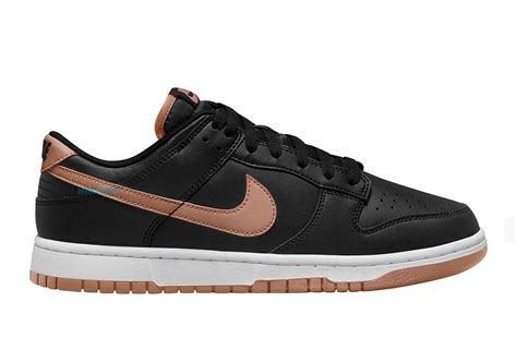 The Nike Dunk Low Keeps It Simple In Black And Tan - SneakerNews.com