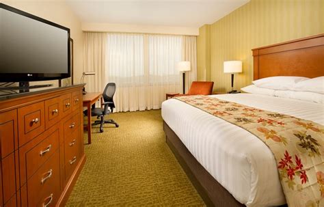 Drury Plaza Hotel Nashville Franklin - Drury Hotels