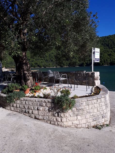 APARTMENT SEA DREAM - Lodge Reviews (Broce, Croatia)