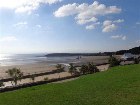 The Adventures of The Tank: Barry Island Beach Fun!