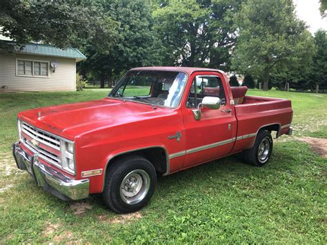 Everybody Wants Some Square Body: 1986 Chevrolet Pickup | Barn Finds