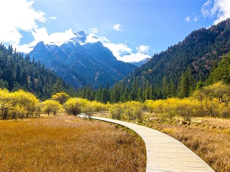 Lac des Cinq Fleurs en Chine : le joyau du parc de Jiuzhaigou – Bouger ...