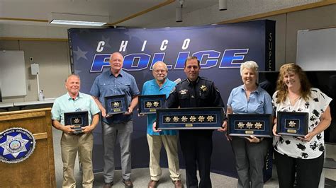 Chico Police retirees honored with badge replacements after Camp Fire