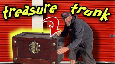 Gambled $5,000 found TRUNK of TREASURE in an abandoned storage unit ...