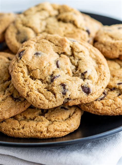 Oat Flour Chocolate Chip Cookies (gluten free!) - Pinch and Swirl