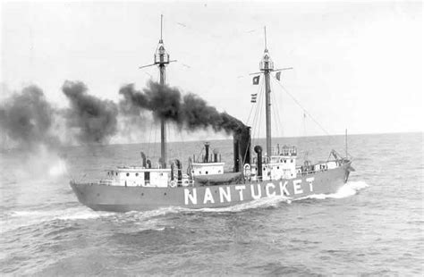 Nantucket Lightship (LV-112/WAL-534) - Boston, Massachusetts