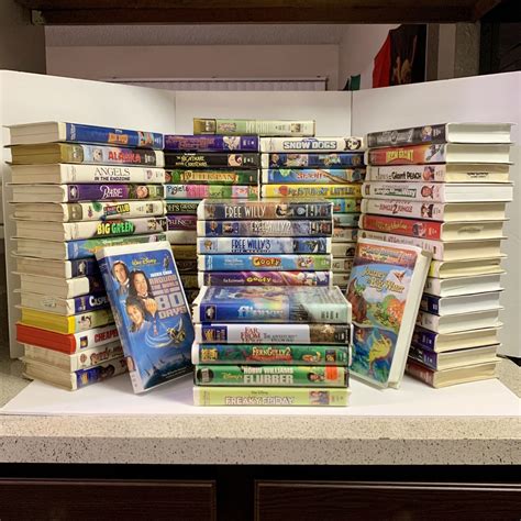 FAMILY & KIDS VHS TAPE LOT for Sale in Garland, TX - OfferUp