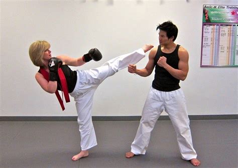 Self Defense Tips for Women: Effective Tricks And Techniques