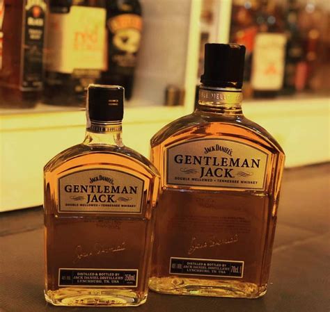 Jack Daniels Gentleman Jack Review: Taste & Price Analysis