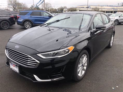 New 2020 Ford Fusion Hybrid SEL FWD 4dr Car in Hillsboro #200315 | Dick's Mackenzie Ford