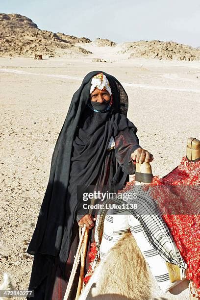 1,774 Bedouin Women Stock Photos, High-Res Pictures, and Images - Getty Images