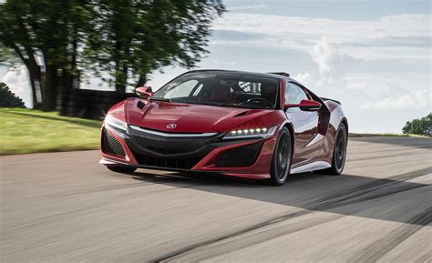 Acura NSX Reviews | Acura NSX Price, Photos, and Specs | Car and Driver