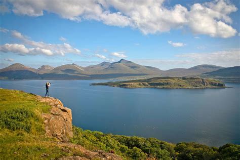 Isle of Mull - Holidays, Things To Do & Travel | VisitScotland