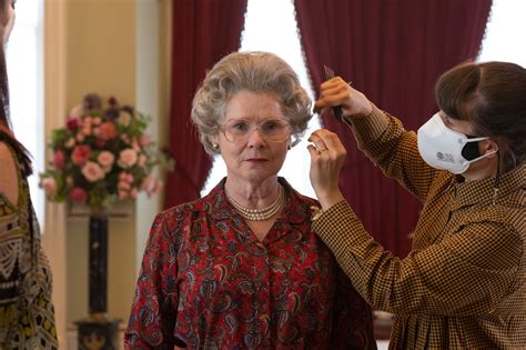 Imelda Staunton interview about playing the queen on The Crown Season 5 ...