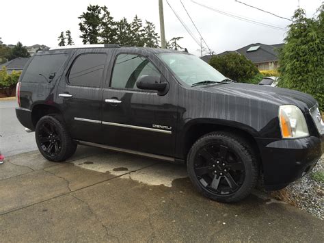 2011 GMC Yukon Denali with 2016 Chevy 22" rims | Gmc yukon, 2007 ...