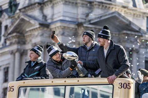 Eagles parade: Recapping Philadelphia's Super Bowl celebration