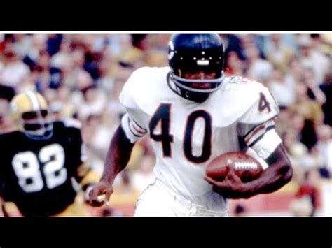 Gale Sayers highlights - YouTube