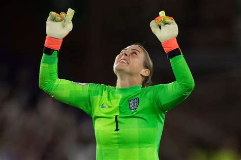 Mary Earps agrees with England boss Sarina Wiegman ahead of Women's Euro 2022 final - Mysoccer24