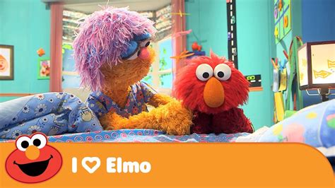 Elmo Makes His Bed | Life Skills for Children | Hindi - YouTube