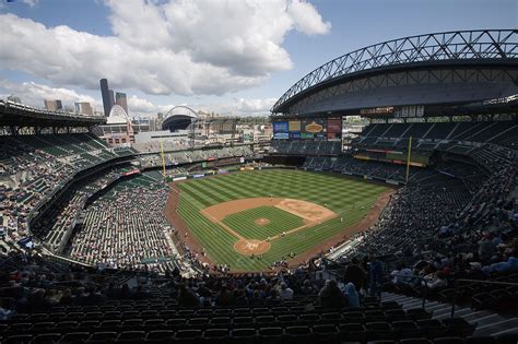 Seattle Mariners - T-Mobile Park Guide | Baseball Tripper