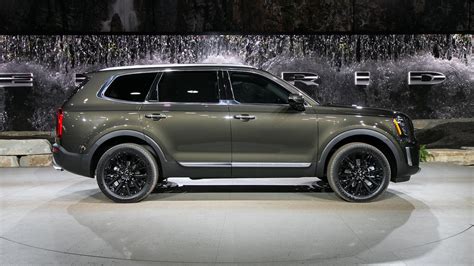 The post 2020 Kia Telluride Could Get an Off-Road-Themed Trim Level appeared first on Motortrend