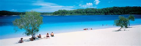 Fraser Island Brisbane - Gets Ready