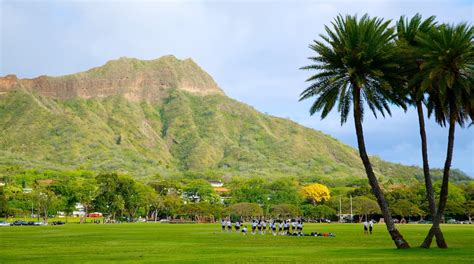 Queen Kapiʻolani Regional Park in Diamond Head - Kapahulu - St. Louis | Expedia.co.uk