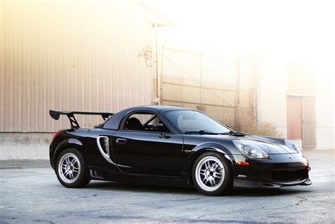 2003 Toyota mr2 spyder spoiler