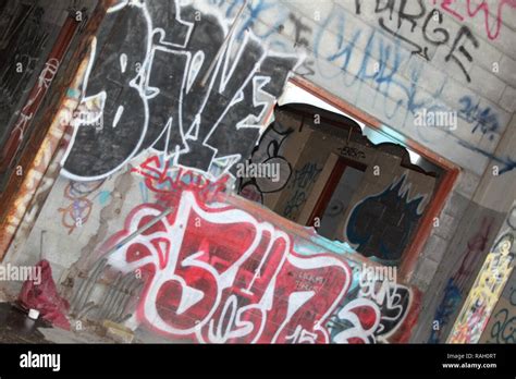 Detroit Urban Graffiti Stock Photo - Alamy