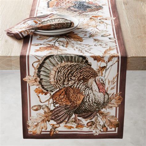 20 Thanksgiving Table Runners That Will Elevate Your Tablescape