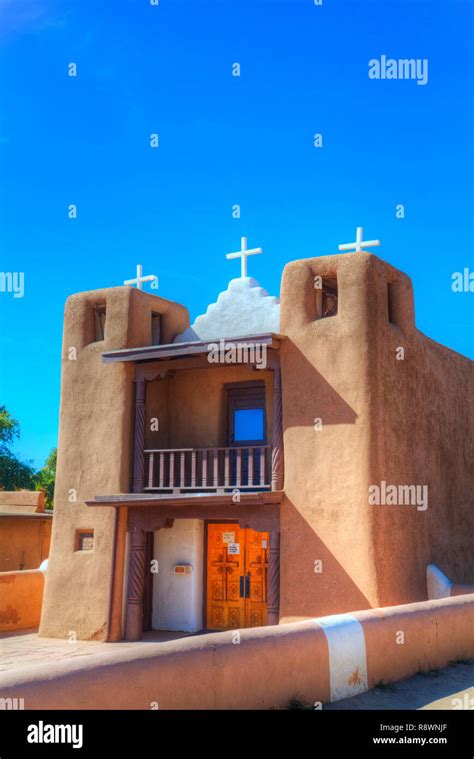 San Geronimo Chapel, Taos Pueblo, UNESCO World Heritage Site, Pueblo ...